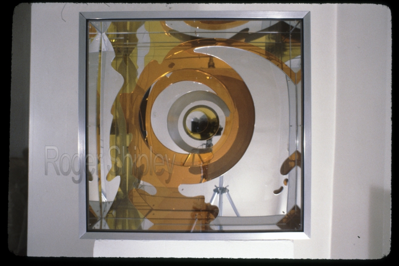 PP46, side view, 16x8x16 in, plexiglass, mirror, aluminum, 1979.jpg