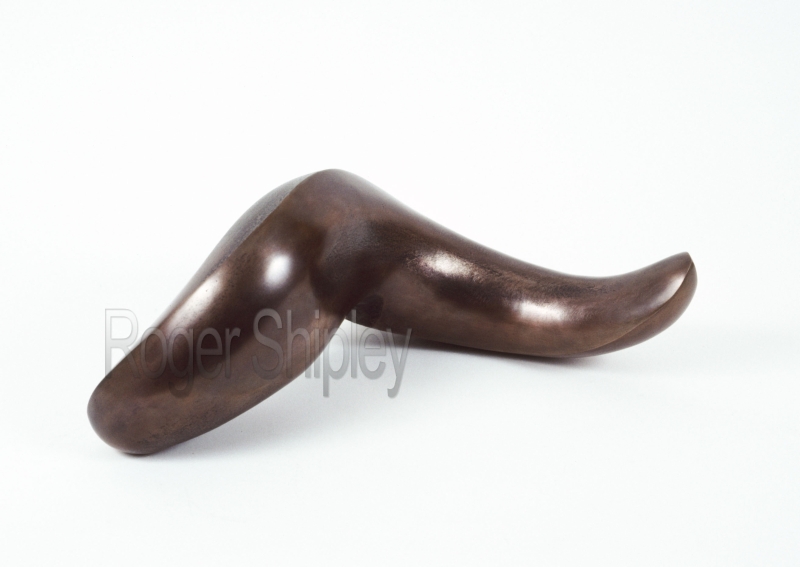 PP73, side view, 15x8x6 inches, cast bronze, 1991.jpg